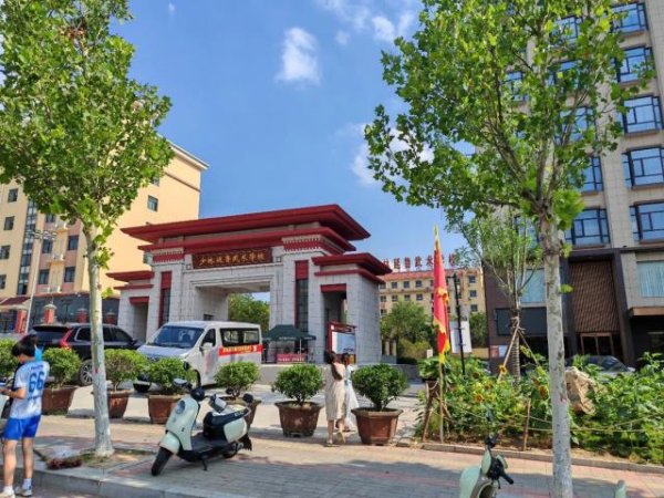 牛金所配资 寻找释延鲁：十年前举报释永信的他，如今去哪了？
